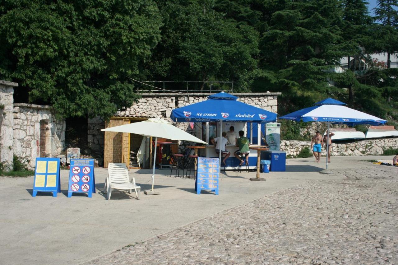 Apartments By The Sea Dramalj, Crikvenica - 2376 מראה חיצוני תמונה